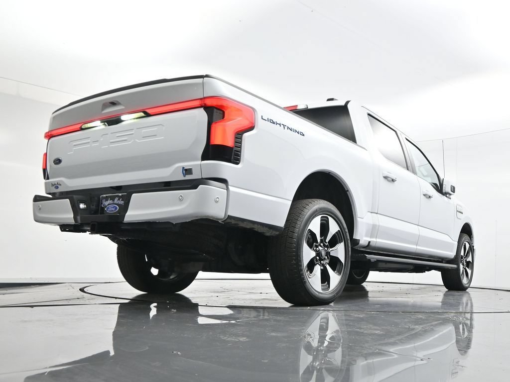Used 2023 Ford F150 Lightning Platinum AWD/4WD image 46