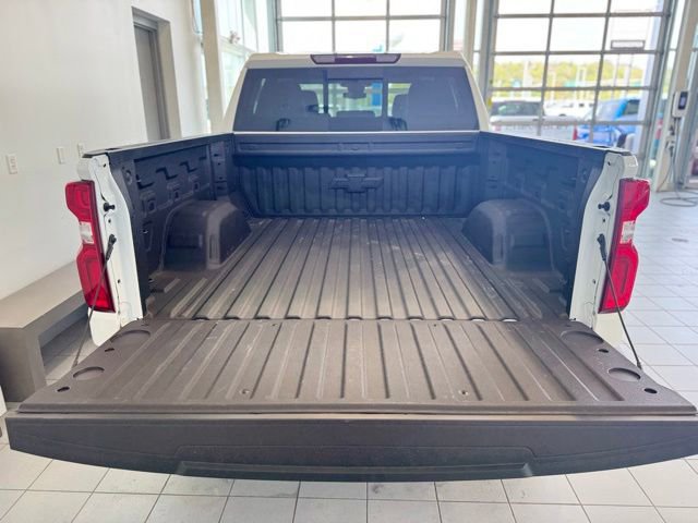 Used 2025 Chevrolet Silverado 1500 LT Trail Boss w/ Convenience Package II AWD/4WD image 38