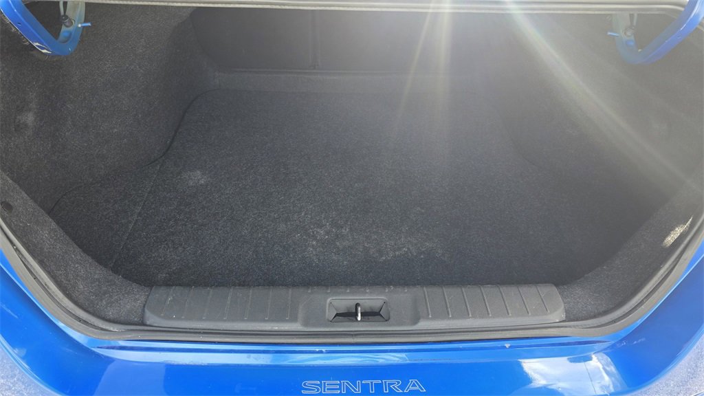 Used 2021 Nissan Sentra SV image 10