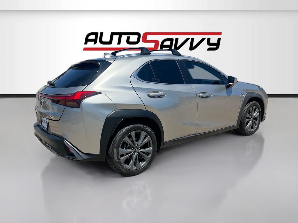 Used 2019 Lexus UX 200 F Sport w/ F Sport Premium Package FWD image 7