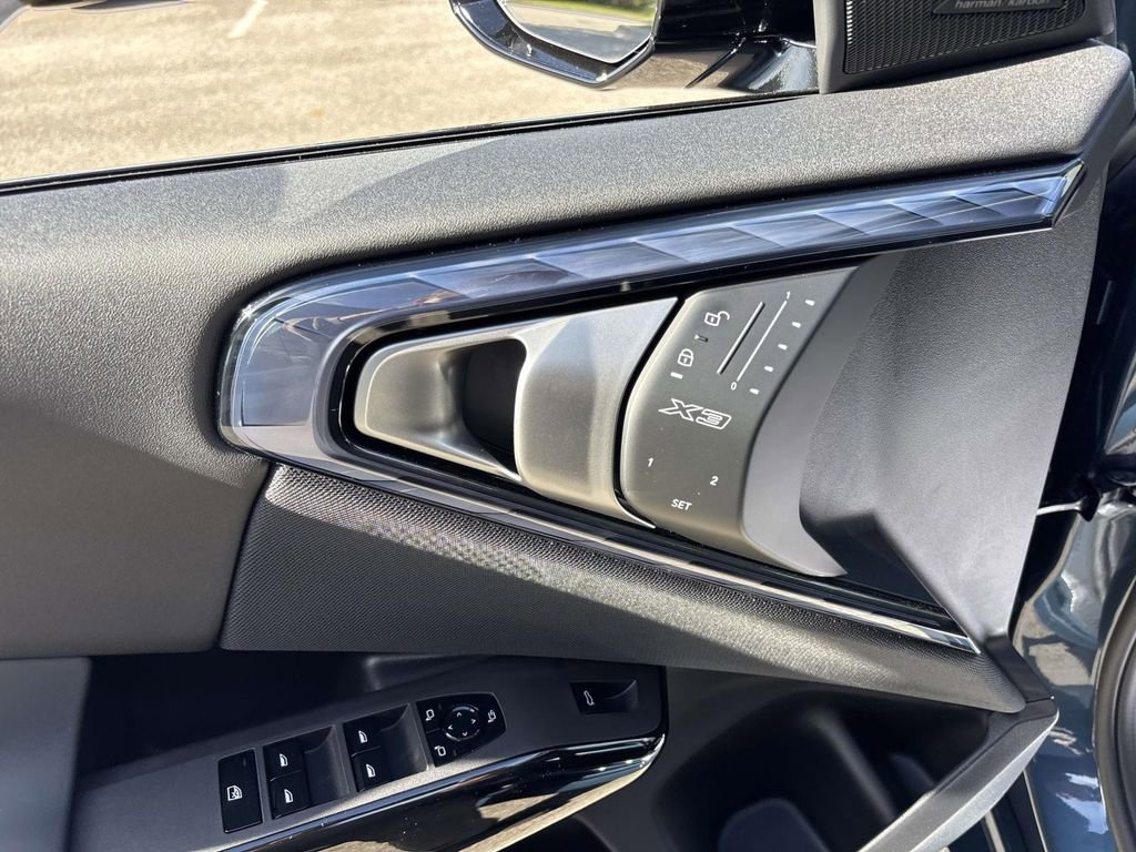 New 2026 BMW X3 M50 w/ Premium Package image 12