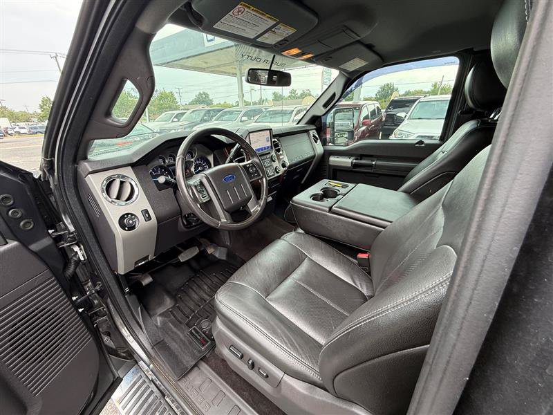 Used 2015 Ford F250 Lariat w/ Chrome Package AWD/4WD image 19
