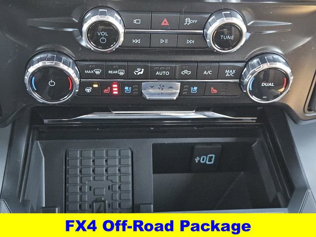 New 2026 Ford F250 Lariat w/ FX4 Off-Road Package AWD/4WD image 15
