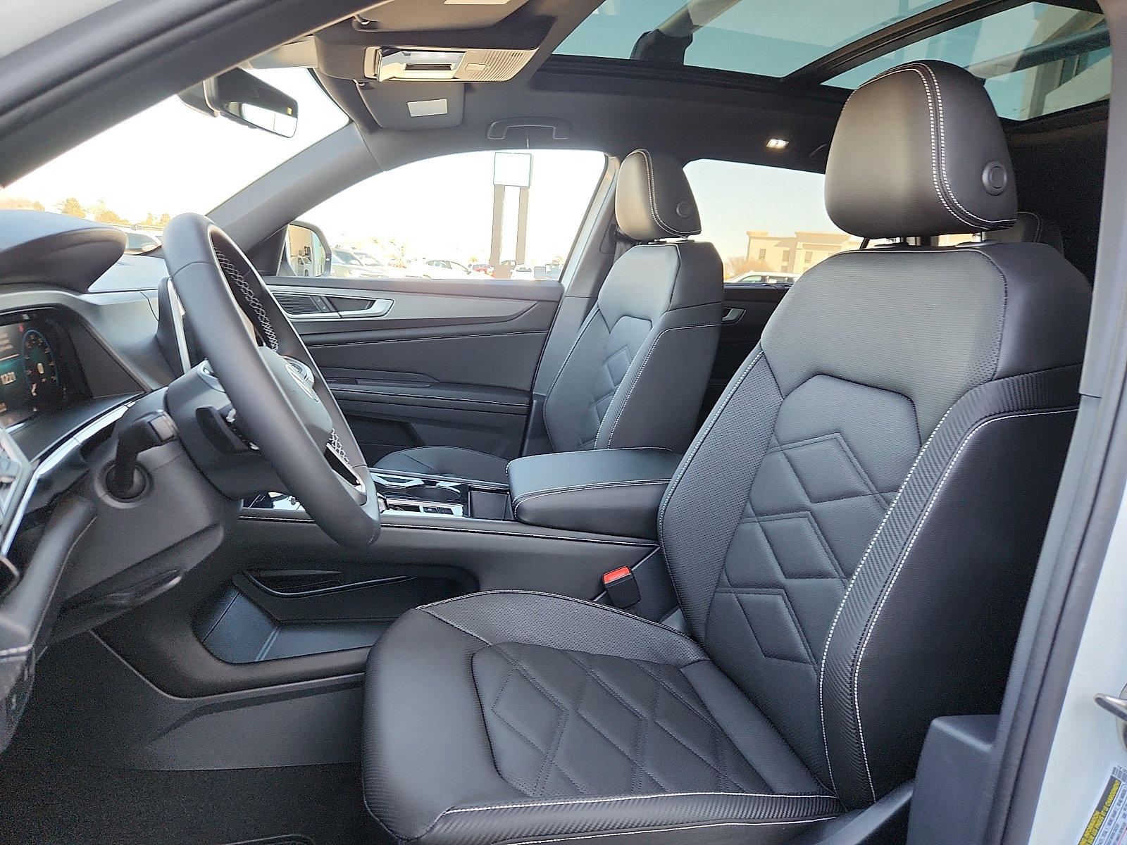 New 2026 Volkswagen Atlas Cross Sport SE image 13