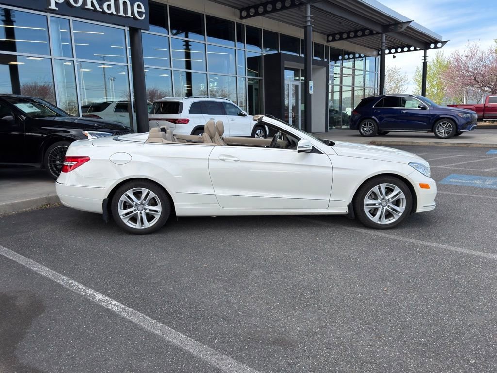 Used 2011 Mercedes-Benz E 350 Cabriolet image 11