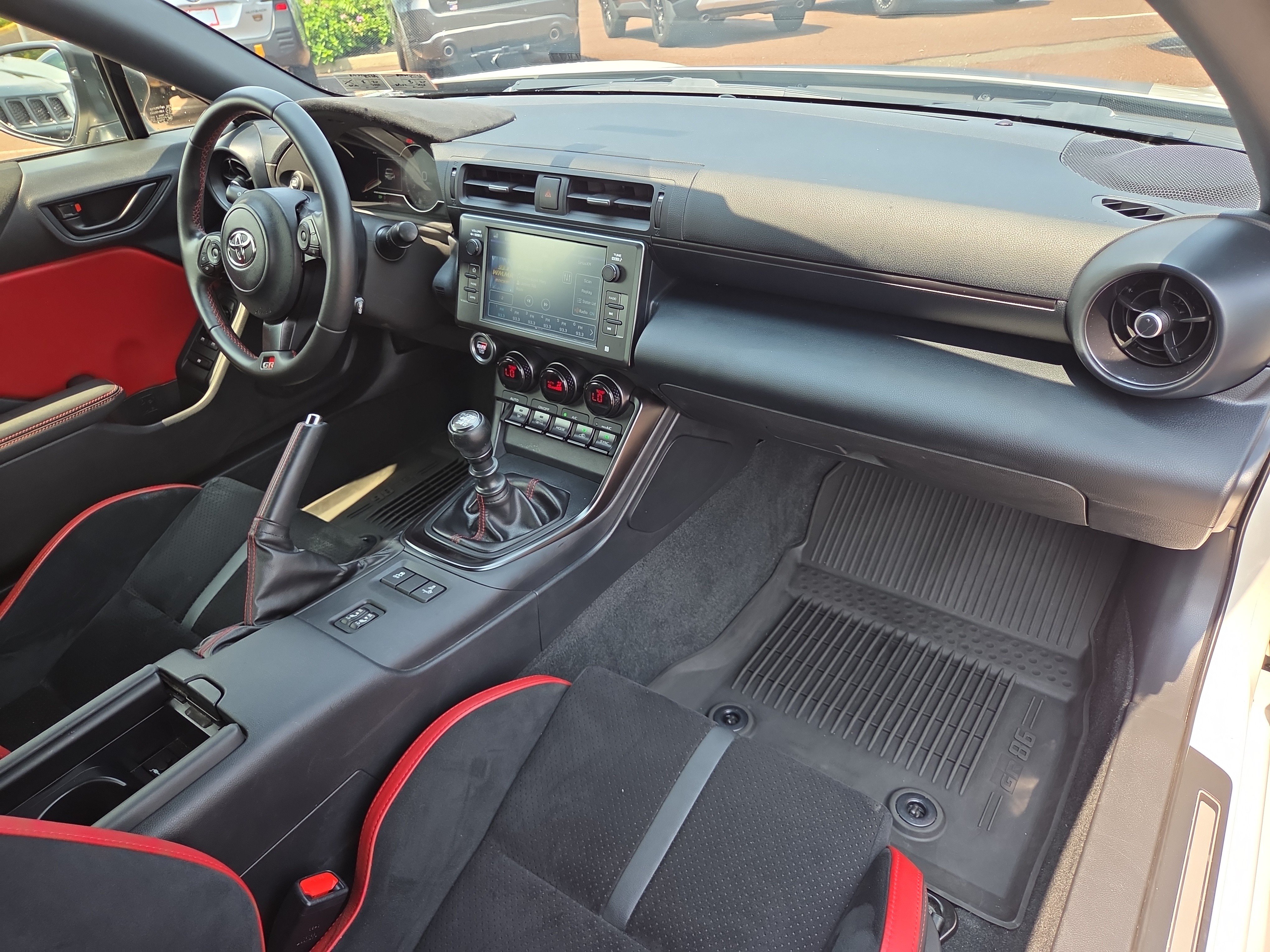 Certified 2024 Toyota GR86 TRUENO Edition RWD image 18