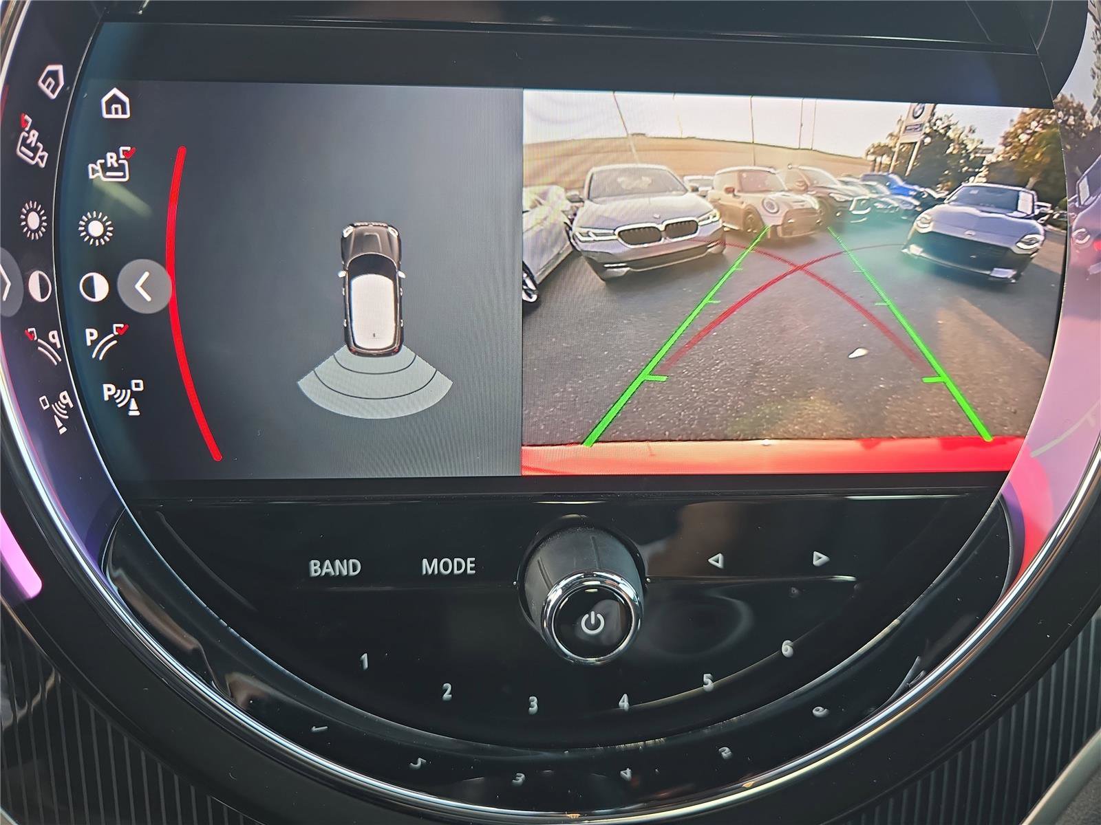 Used 2023 MINI Cooper Countryman S w/ Signature Upholstery Package image 18