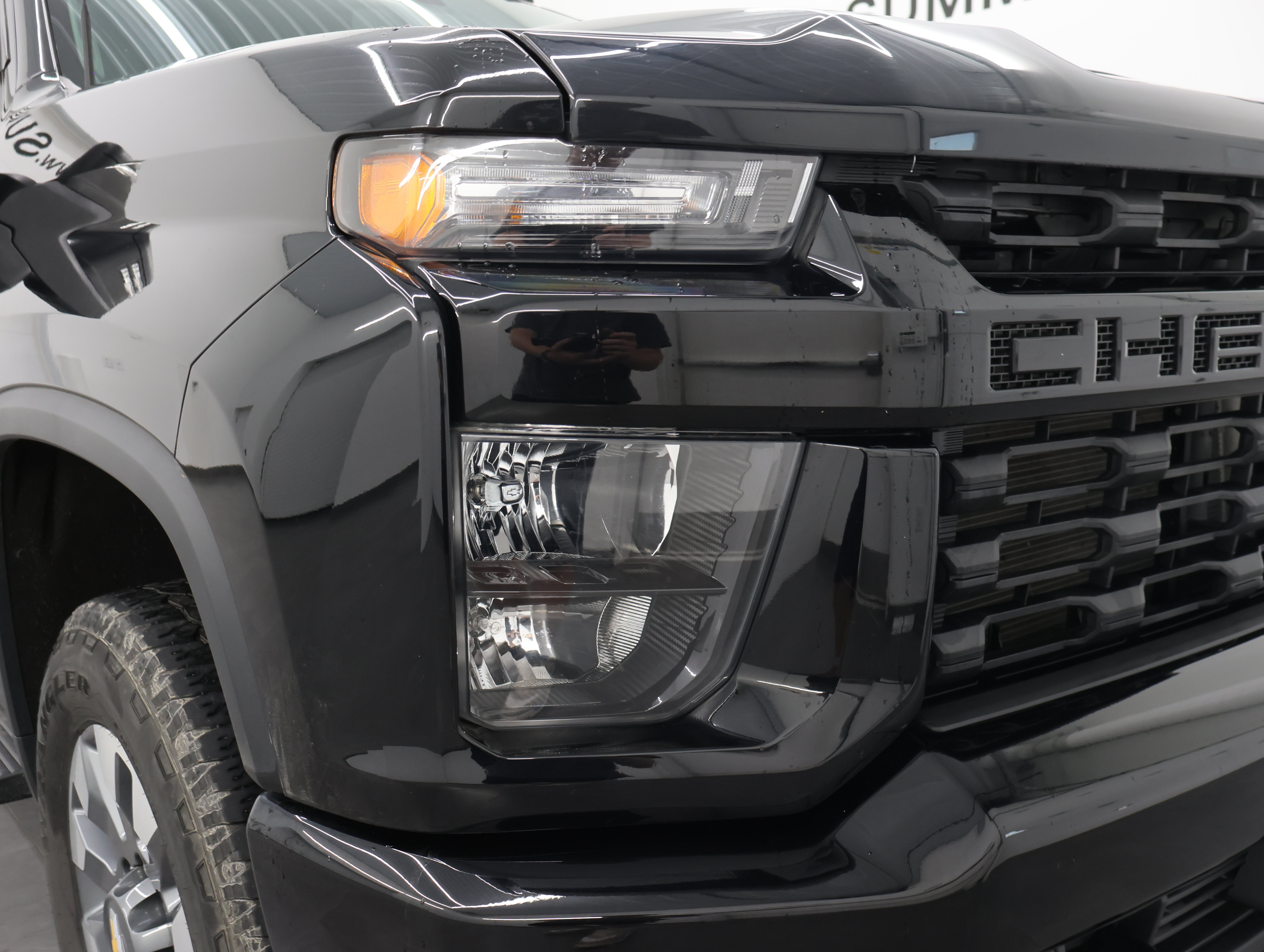 Used 2021 Chevrolet Silverado 2500 Custom w/ Custom Value Package AWD/4WD image 22