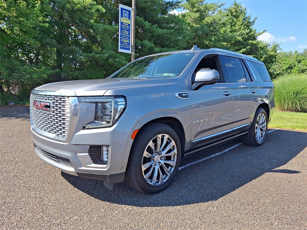 Certified 2023 GMC Yukon Denali w/ Denali Reserve Package image 3