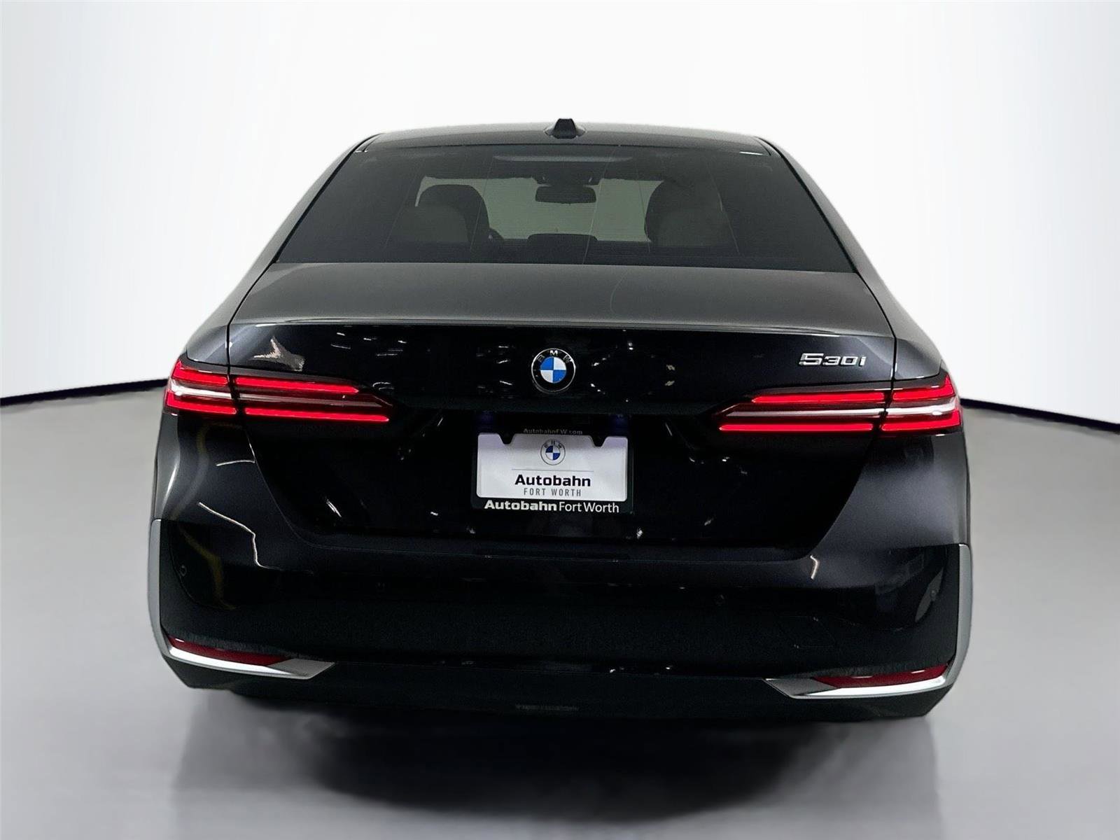 Certified 2026 BMW 530i RWD image 6