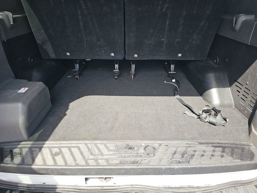 Used 2023 Ford Transit 350 XLT image 16