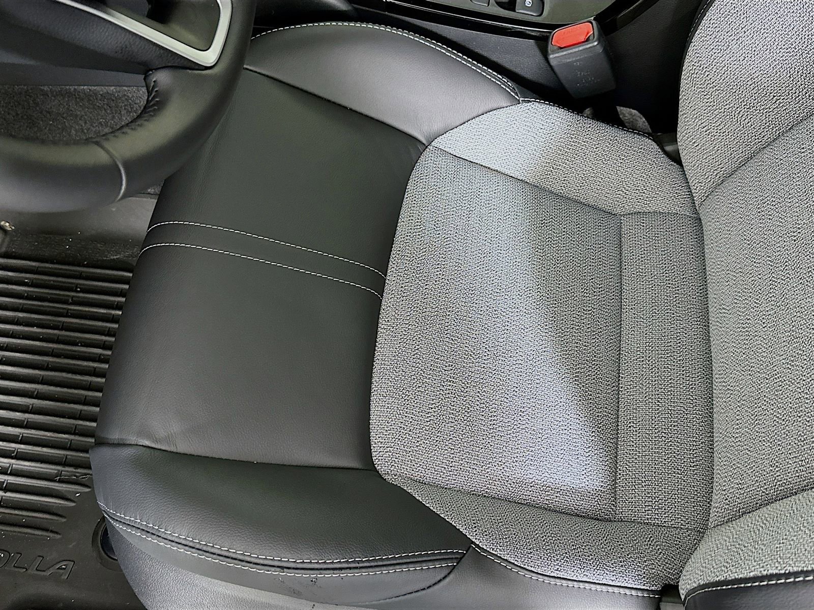 New 2026 Toyota Corolla XSE image 19