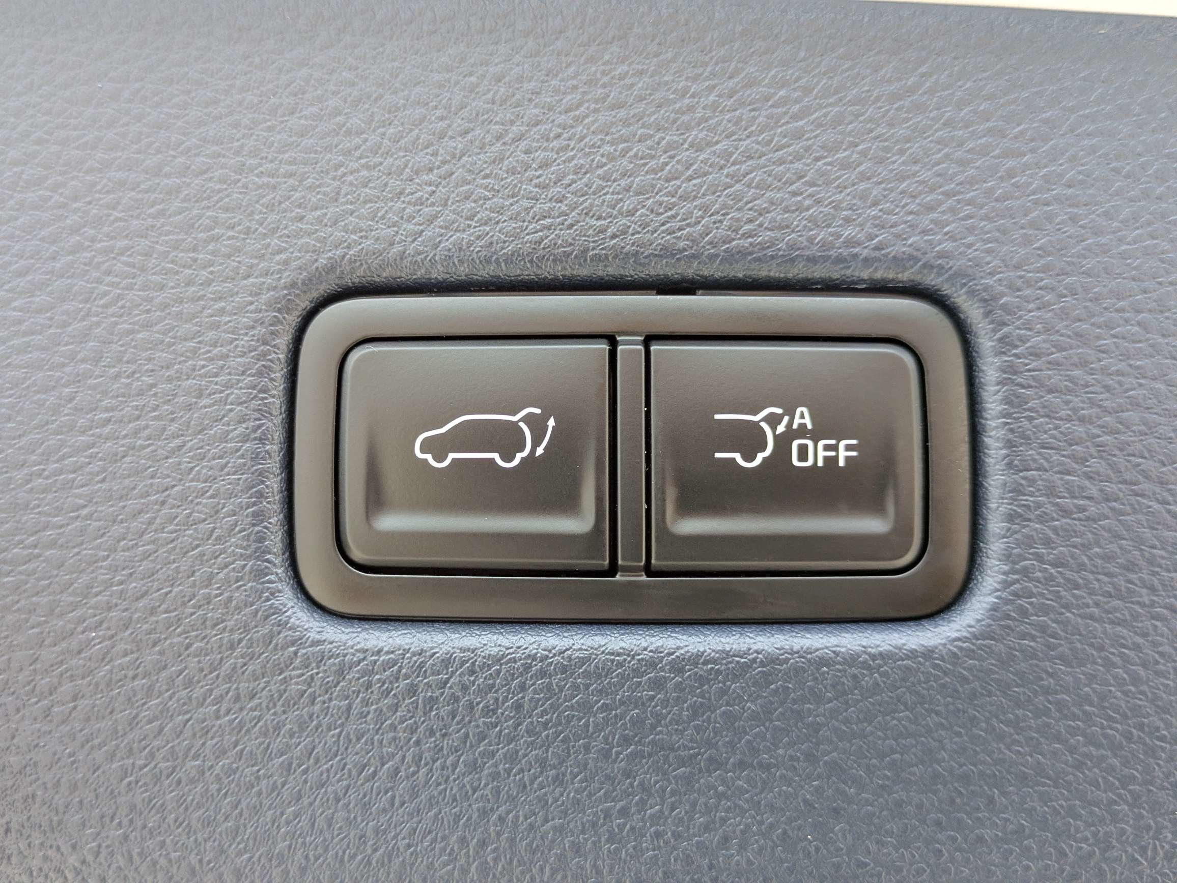 Certified 2026 Kia Carnival SX Prestige FWD image 16