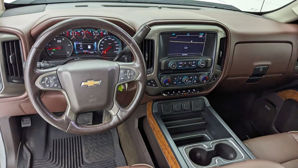 Used 2017 Chevrolet Silverado 3500 High Country image 4