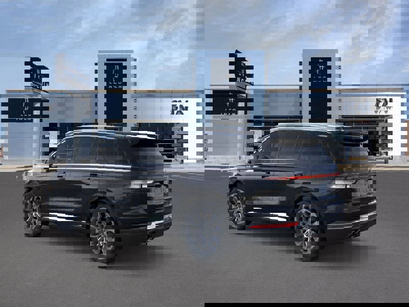 New 2025 Lincoln Aviator AWD image 4