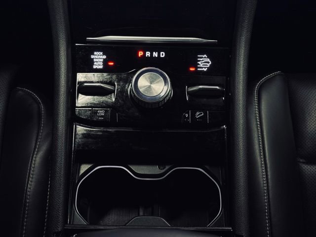 Used 2023 Jeep Grand Cherokee Overland w/ Adv Protech Group III image 33