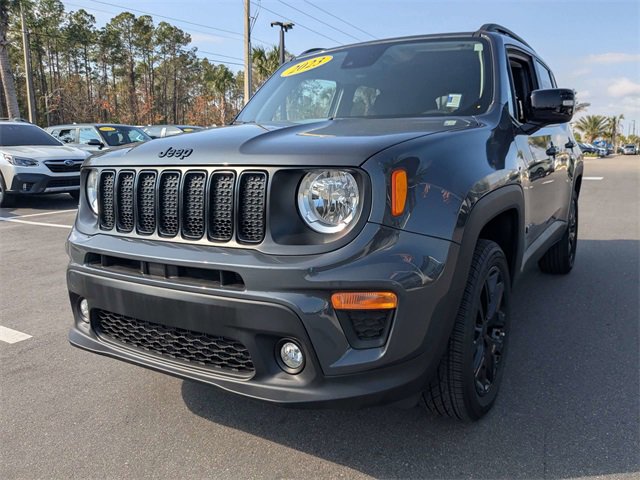 Used 2023 Jeep Renegade Altitude image 7