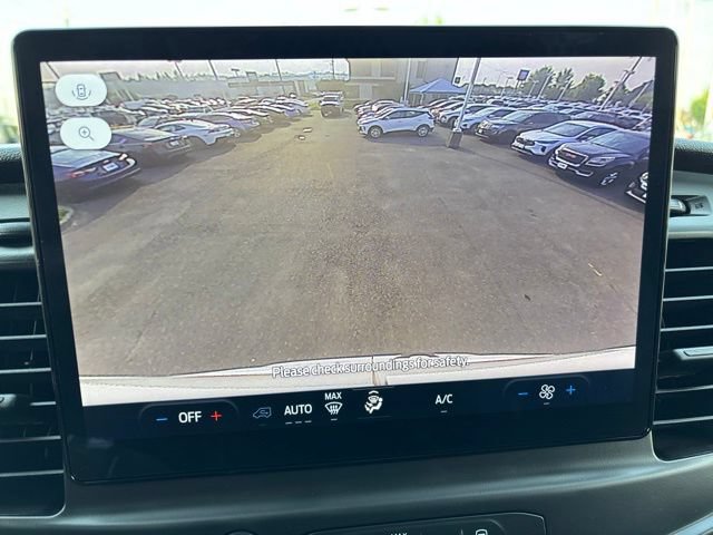 Used 2023 Ford E-Transit Medium Roof RWD image 24