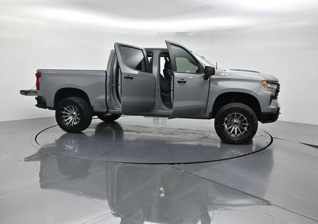 Used 2024 Chevrolet Silverado 1500 LT Trail Boss w/ Convenience Package II AWD/4WD image 52
