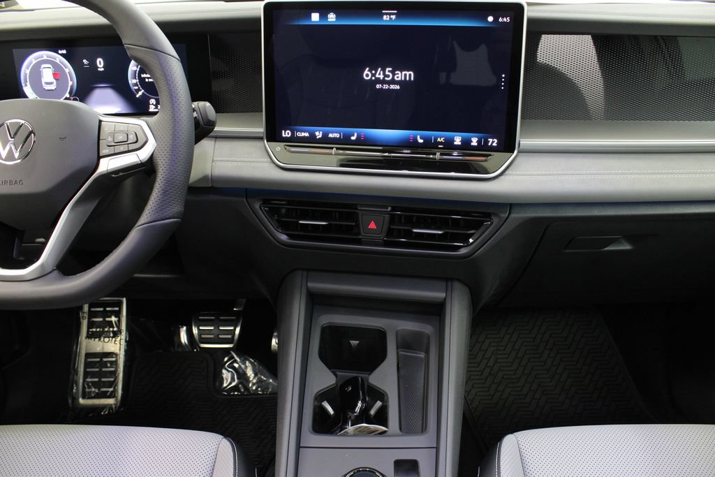 New 2026 Volkswagen Tiguan SE R-Line FWD image 20
