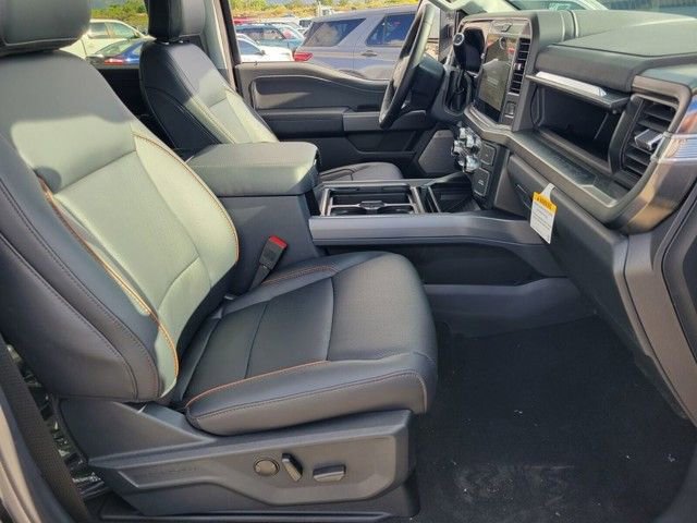 New 2026 Ford F250 Lariat w/ FX4 Off-Road Package image 12