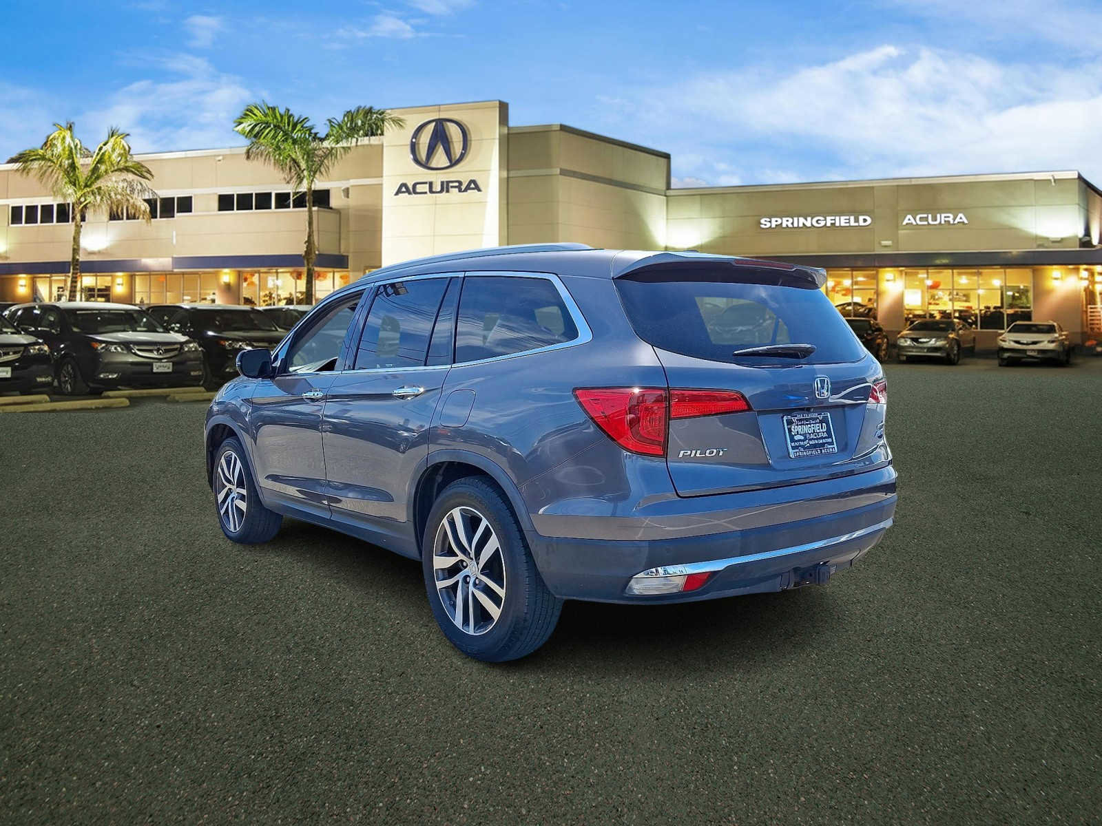Used 2017 Honda Pilot Touring image 5