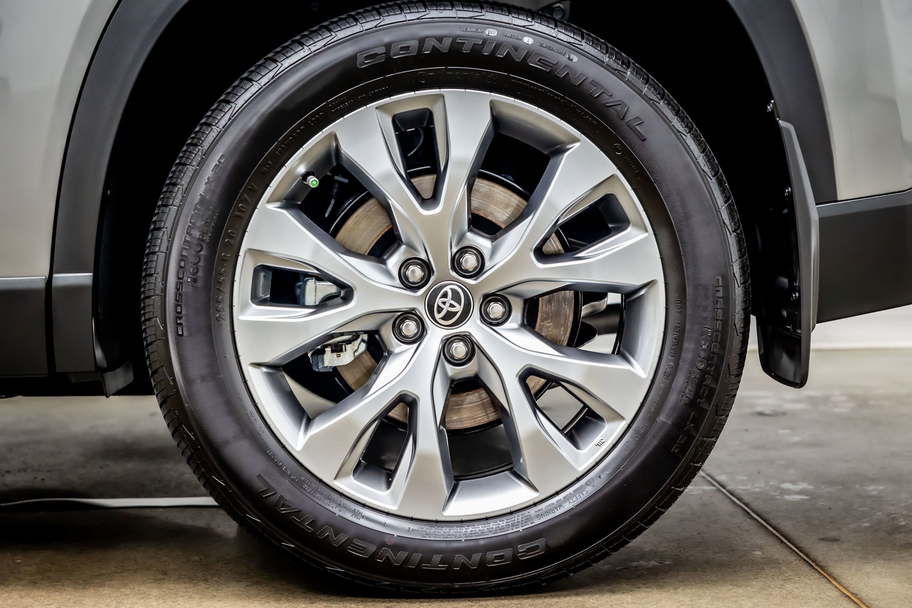 Used 2025 Toyota Grand Highlander FWD image 35