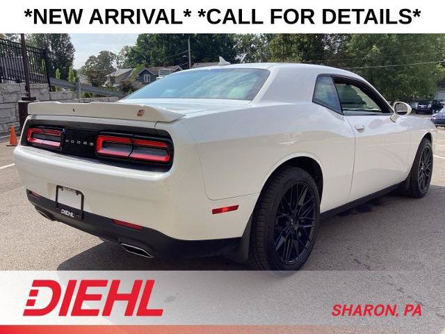 Used 2019 Dodge Challenger SXT w/ Plus Package AWD/4WD image 8