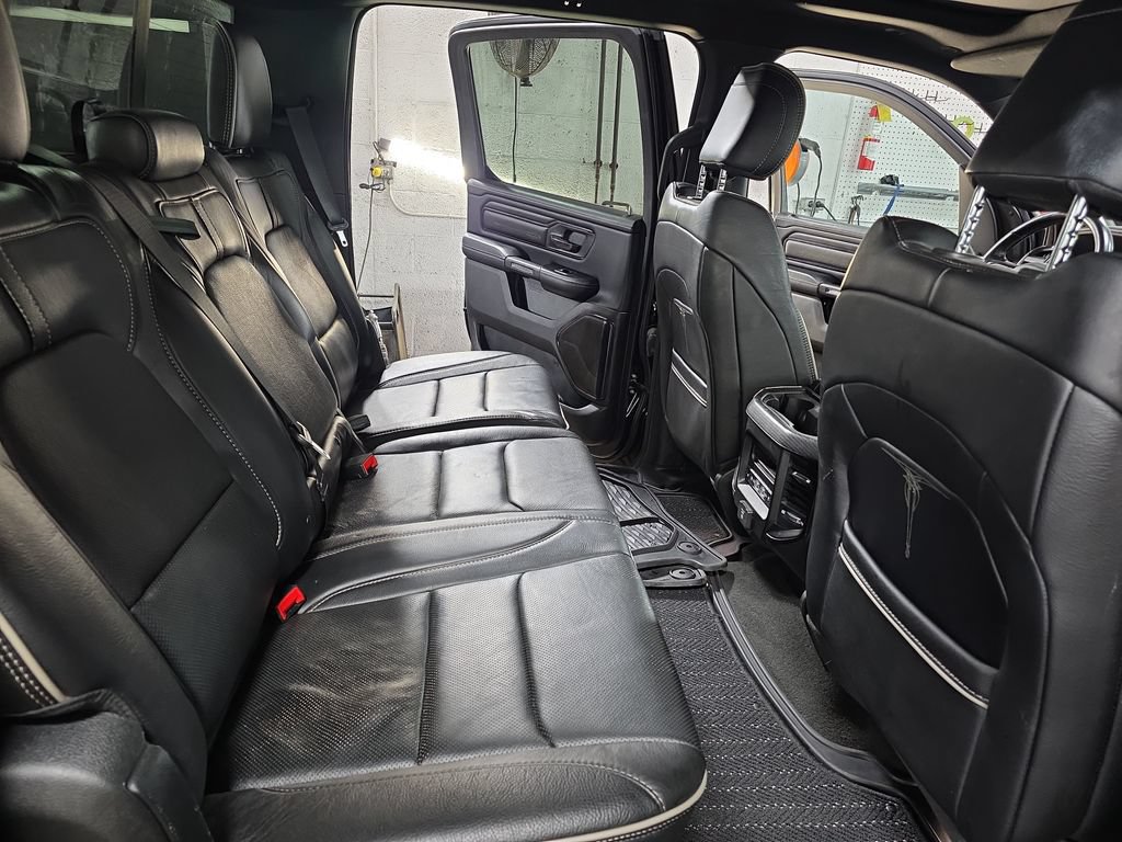 Used 2023 RAM 1500 Limited AWD/4WD image 11