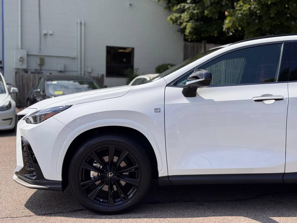 Used 2025 Lexus NX 350 F Sport w/ Accessory Package (2T) AWD/4WD image 10