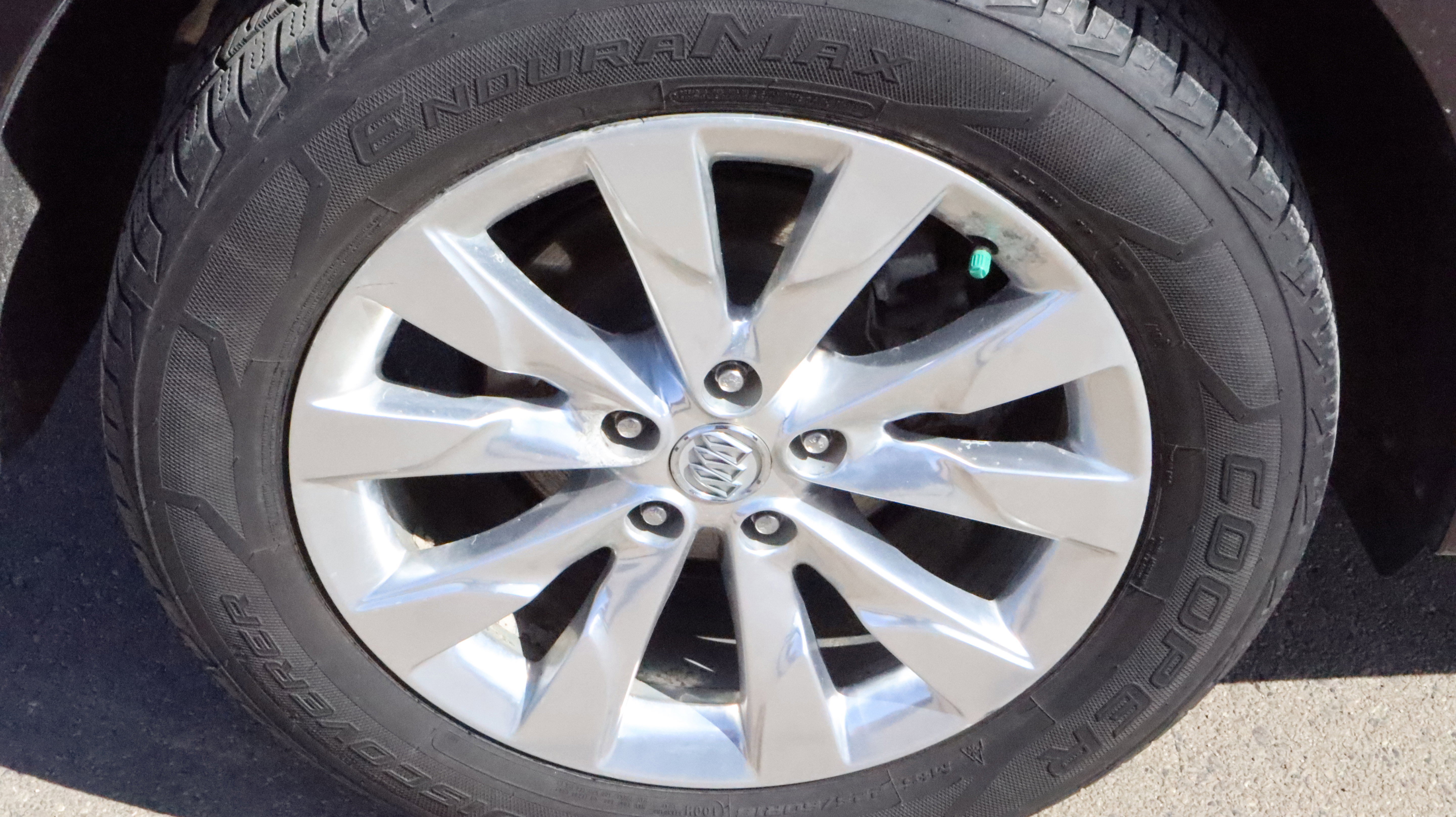 Used 2017 Buick Envision Essence image 17