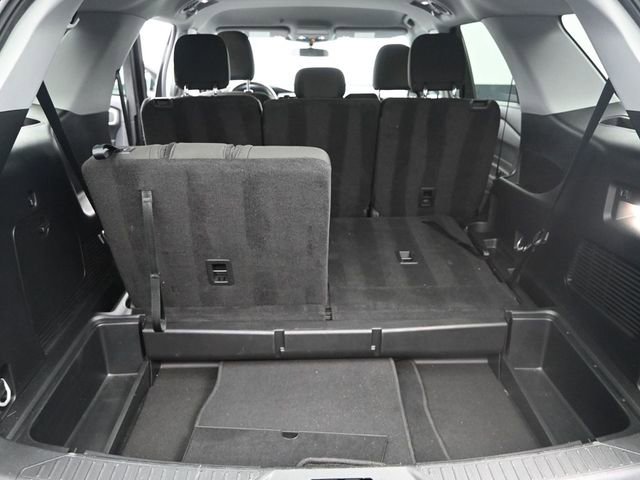 Used 2023 Ford Explorer XLT image 19