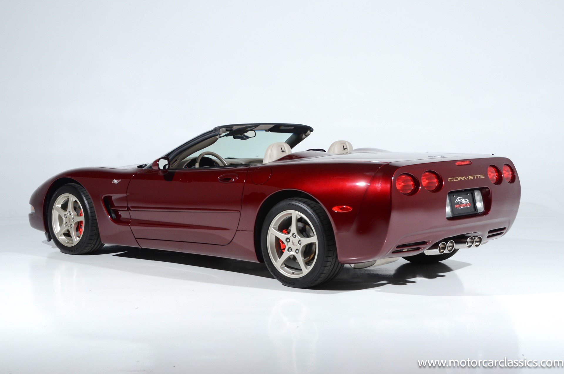Used 2003 Chevrolet Corvette Coupe w/ Preferred Equipment Group1 RWD image 5