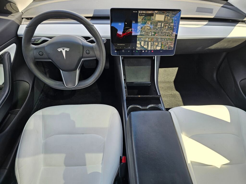Used 2019 Tesla Model 3 Long Range image 22