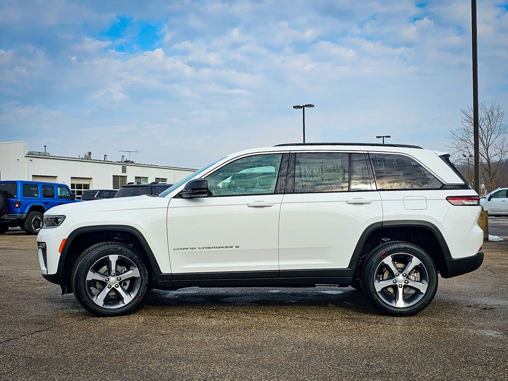 New 2026 Jeep Grand Cherokee Limited AWD/4WD image 6