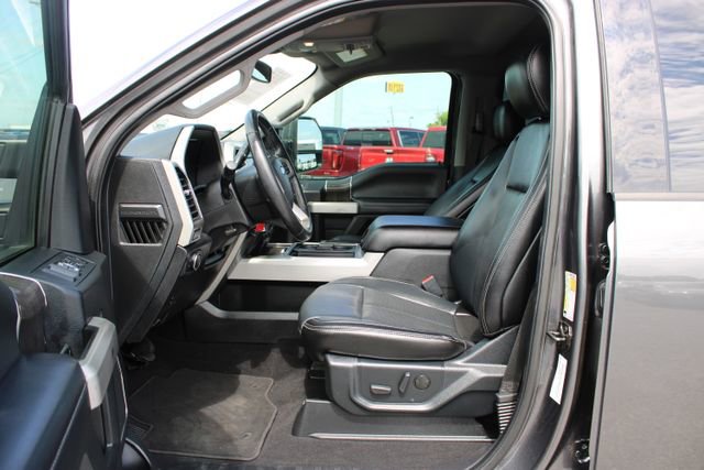 Used 2020 Ford F250 Lariat w/ Lariat Value Package AWD/4WD image 14