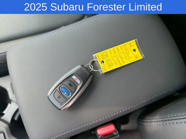 Used 2025 Subaru Forester Limited AWD/4WD image 30