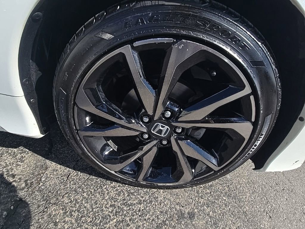 Used 2020 Honda Civic Sport image 9