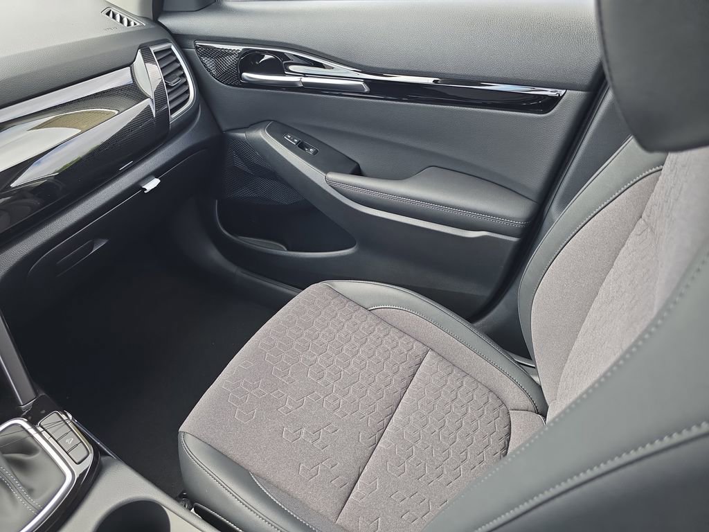 New 2026 Kia Seltos S FWD image 15