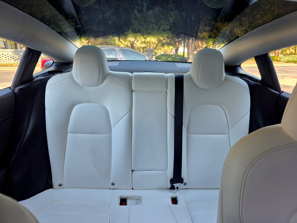 Used 2021 Tesla Model 3 Long Range AWD/4WD image 22