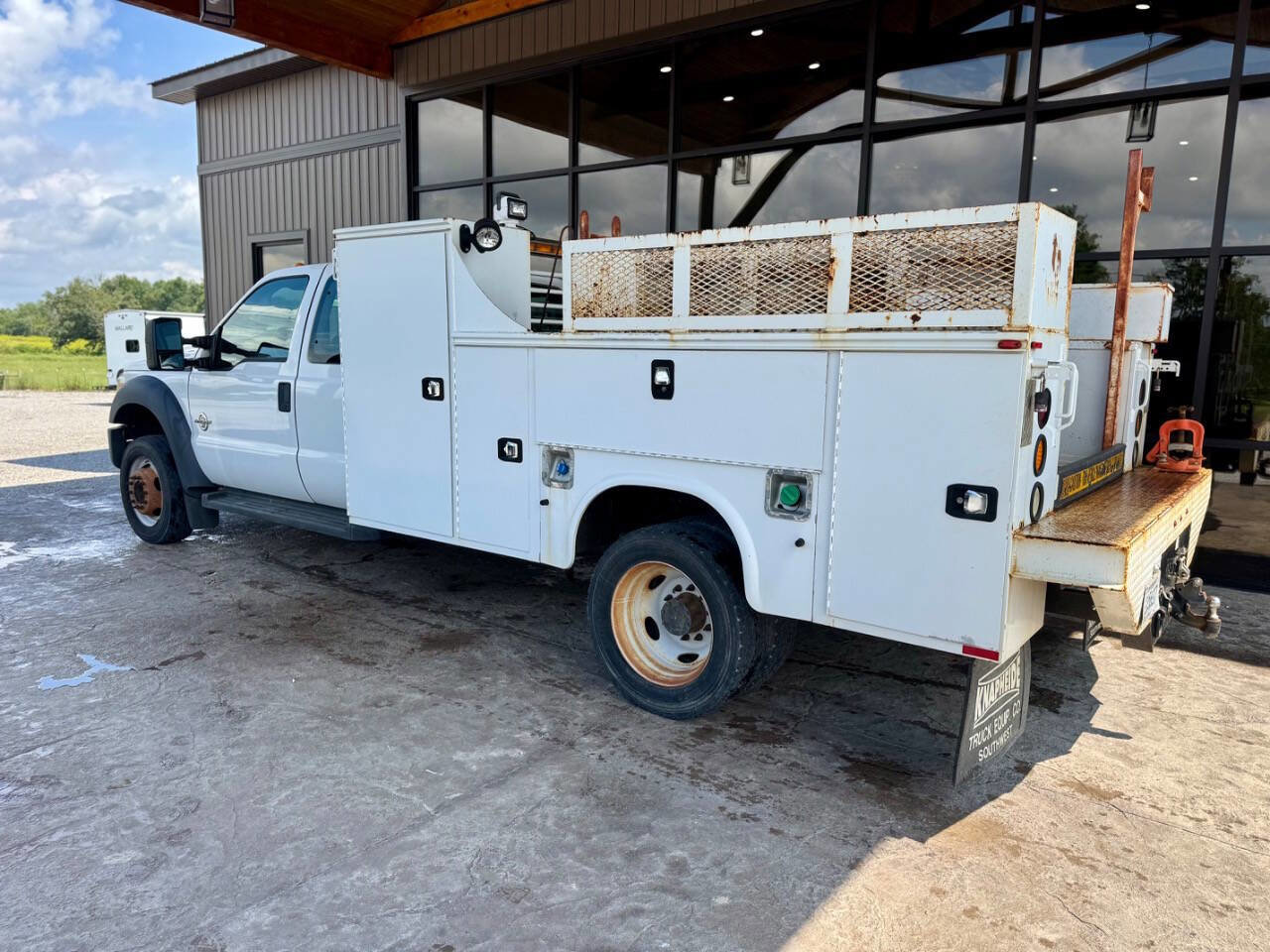 Used 2015 Ford F550 4x4 SuperCab Super Duty image 6