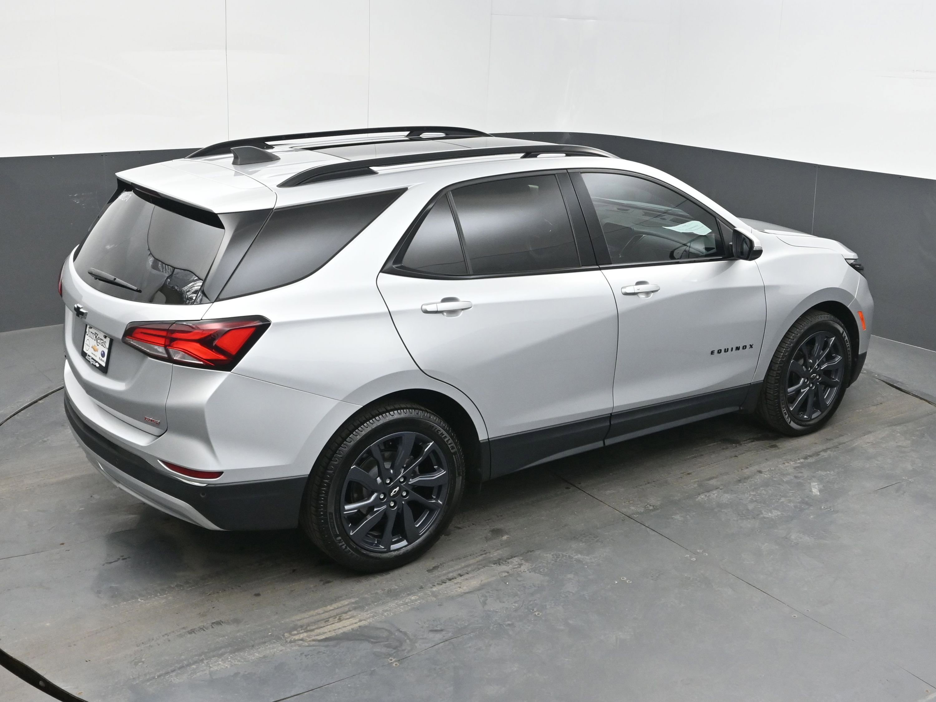 Used 2022 Chevrolet Equinox RS w/ RS Leather Package image 37