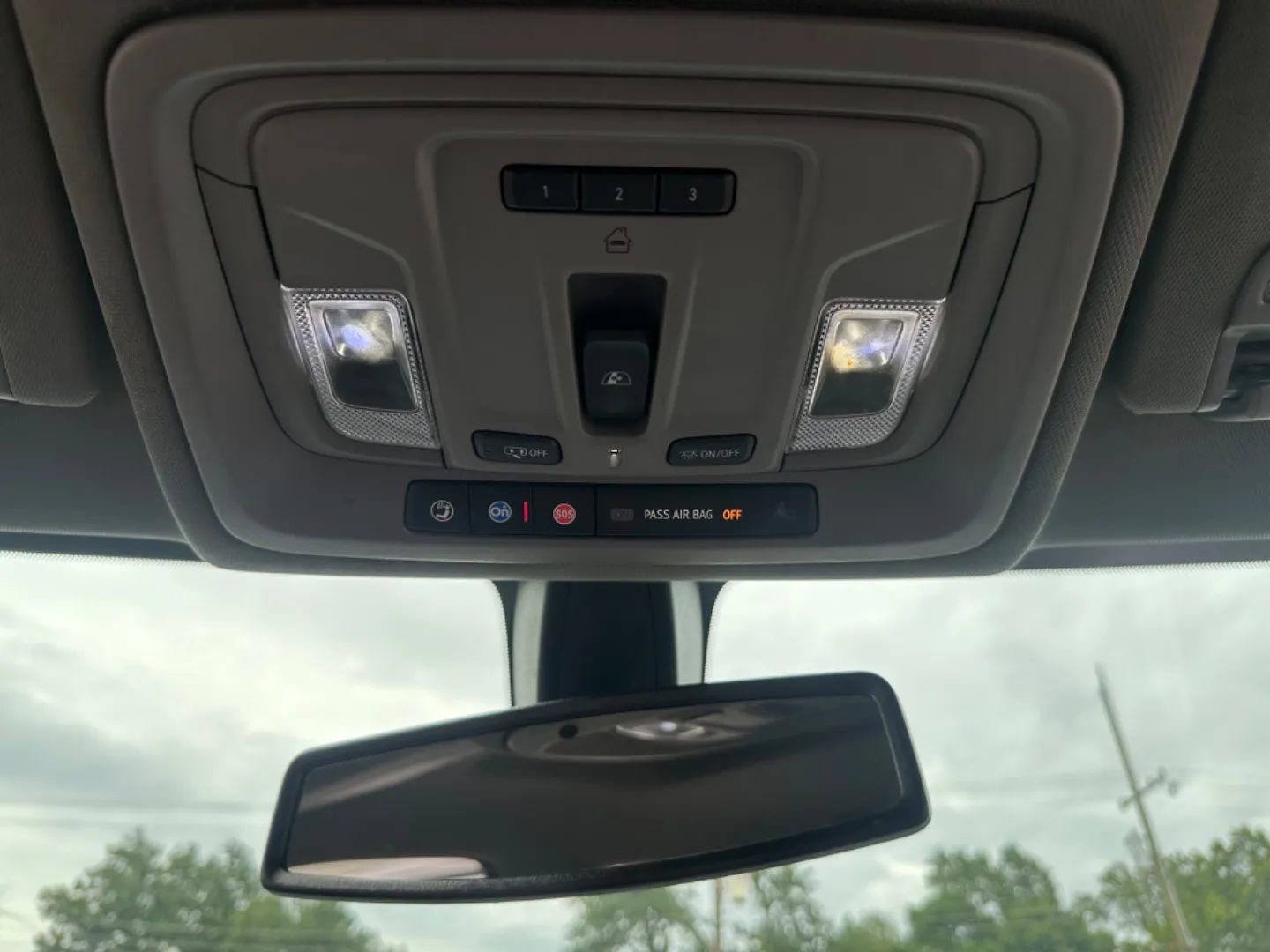 Used 2021 Chevrolet Silverado 1500 LTZ RWD image 27