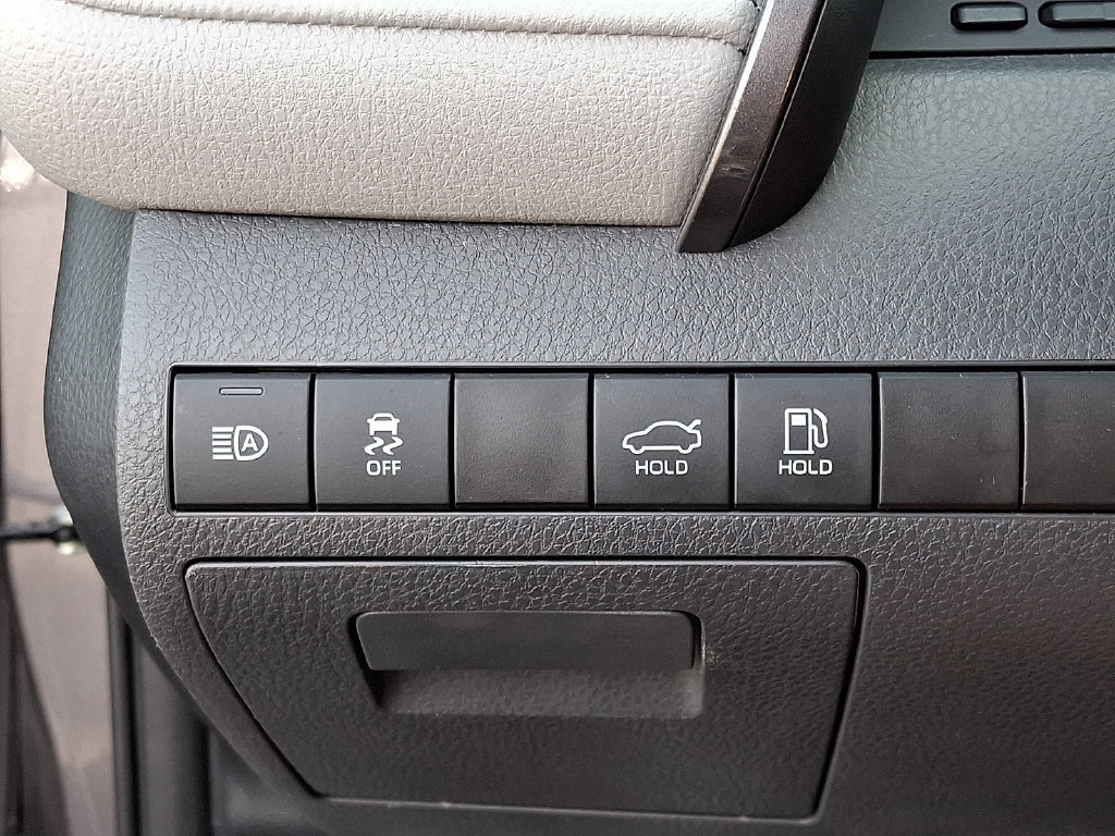 Certified 2024 Toyota Camry LE AWD/4WD image 28
