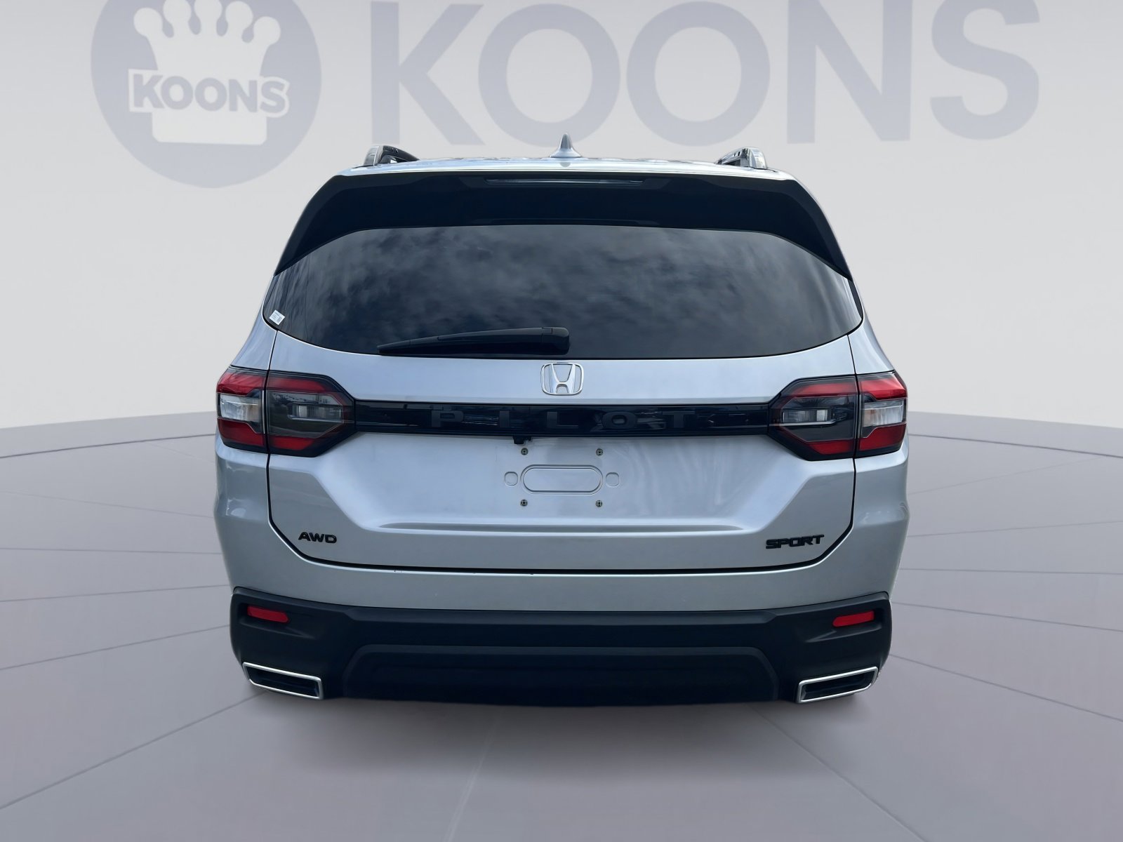 Used 2023 Honda Pilot Sport image 5