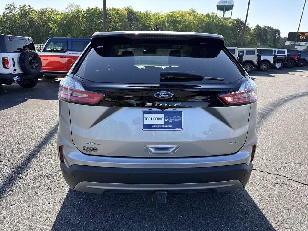 Used 2023 Ford Edge SEL w/ Convenience Package AWD/4WD image 6
