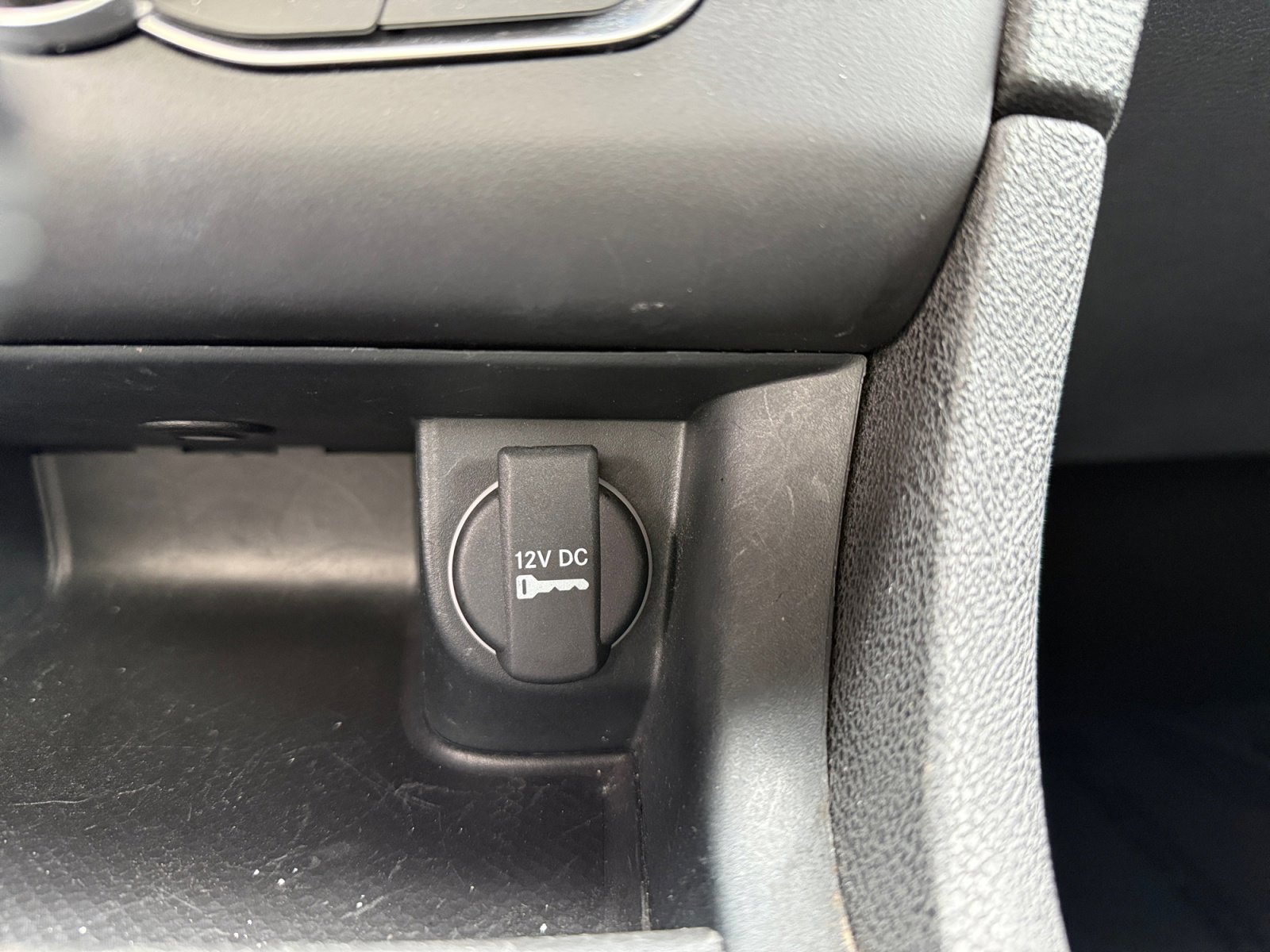 Used 2023 Dodge Charger SXT image 22