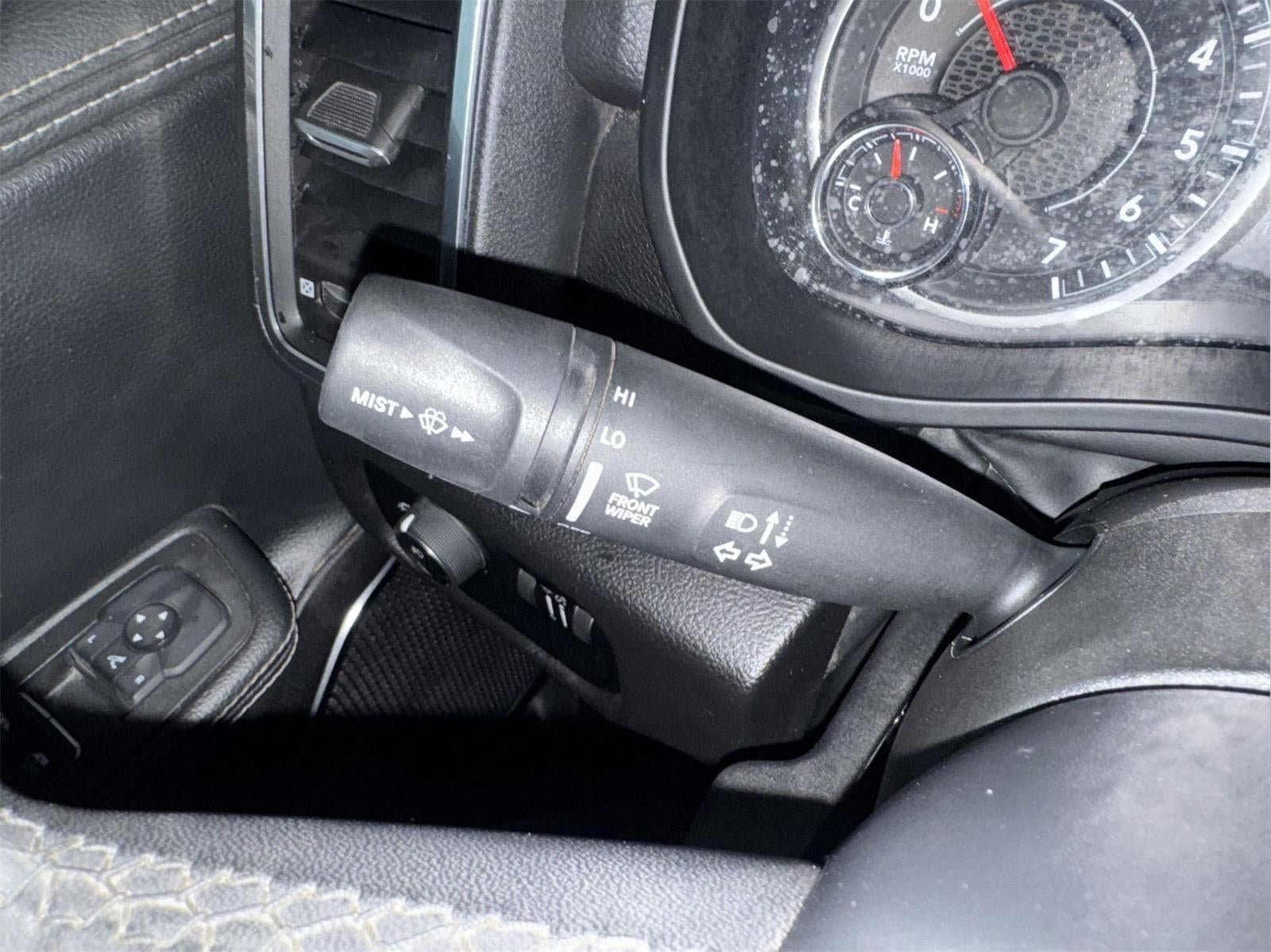 Used 2025 RAM 1500 Laramie AWD/4WD image 17