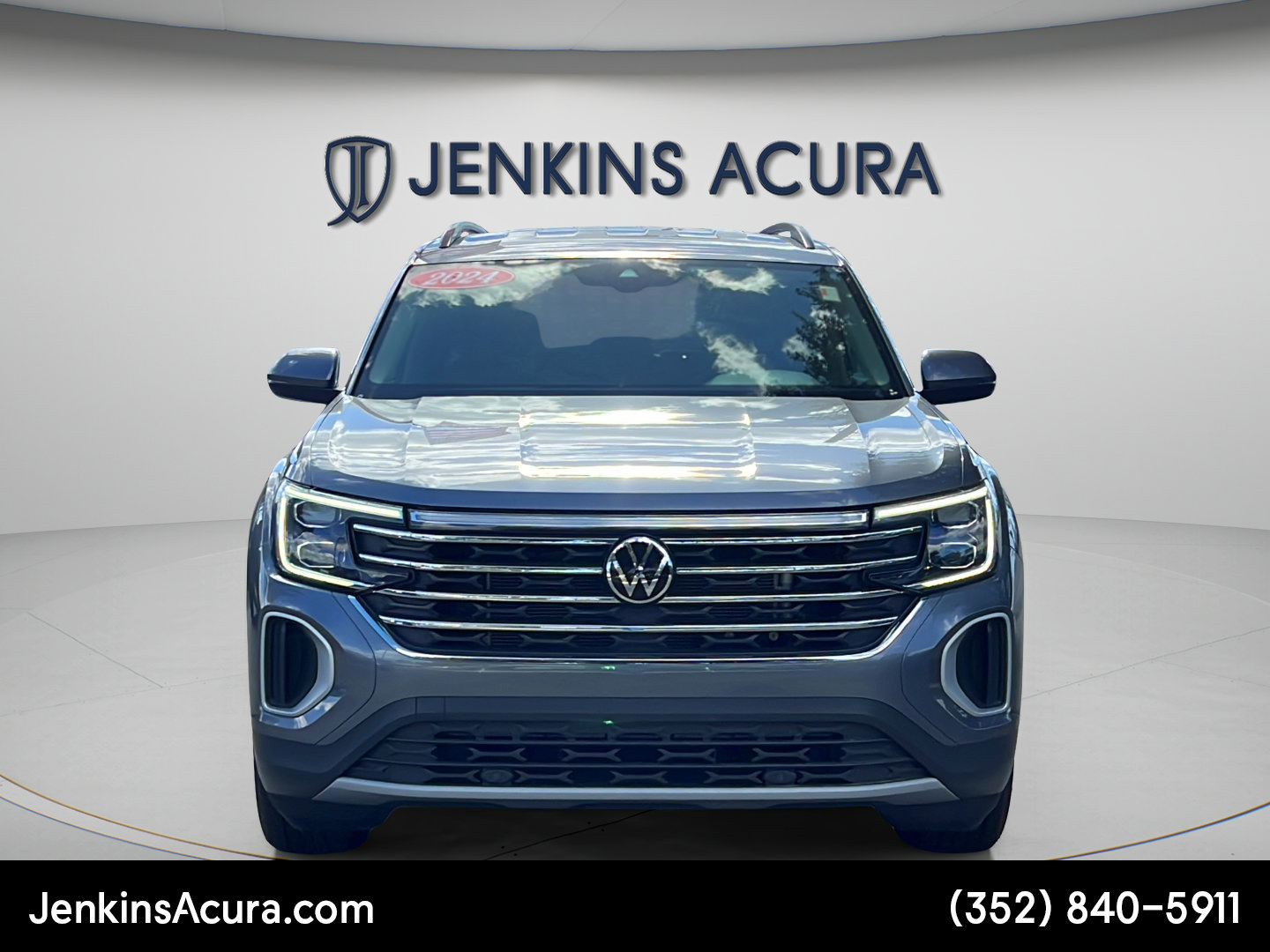 Used 2024 Volkswagen Atlas SE AWD/4WD image 8