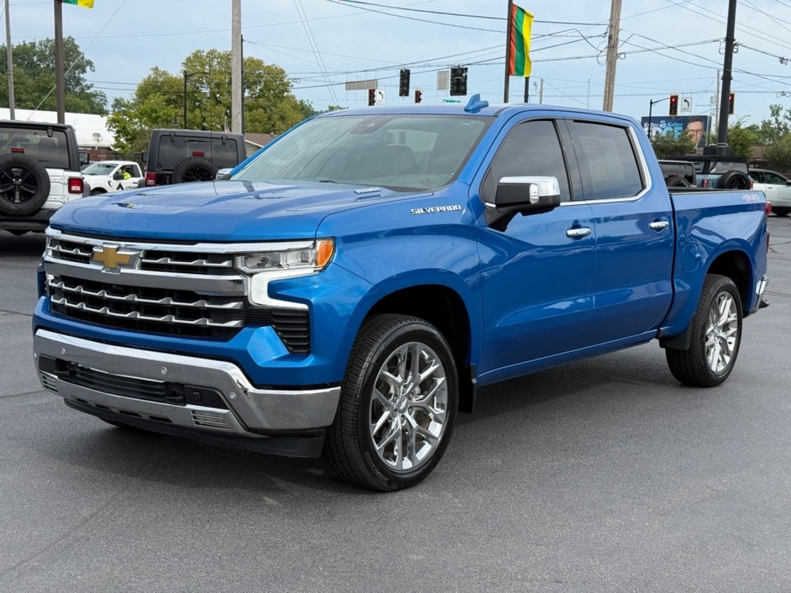 Used 2022 Chevrolet Silverado 1500 LTZ AWD/4WD image 4